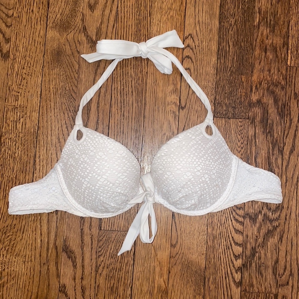 LIKE NEW Bikini Top